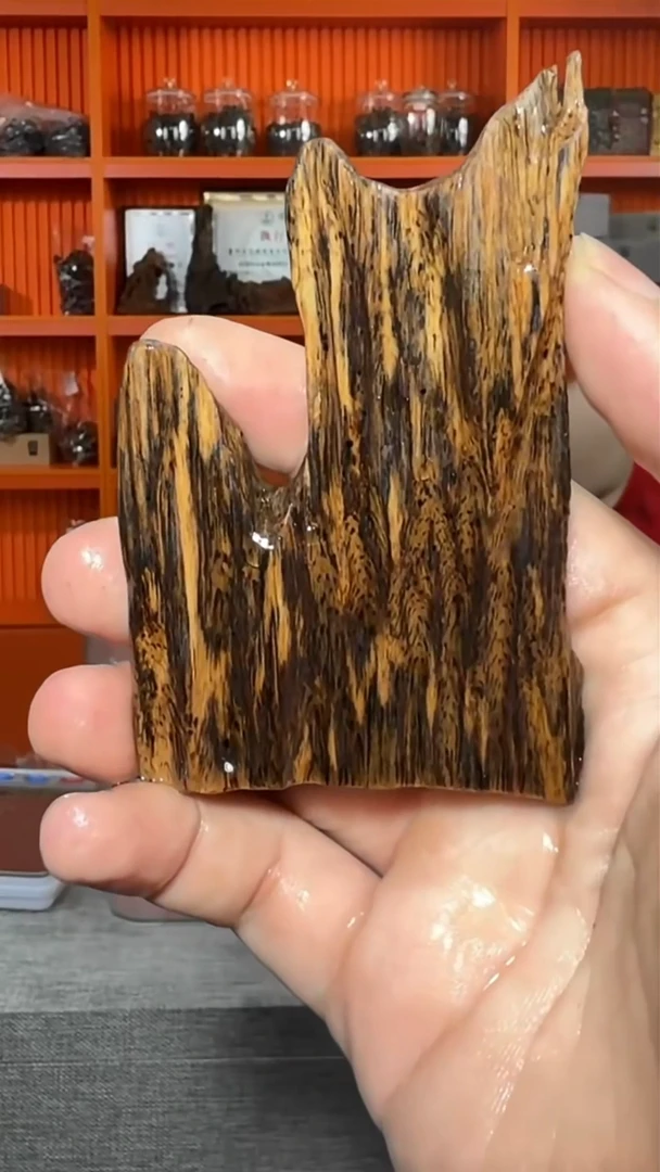 沉香手把件125号原材多样性发一