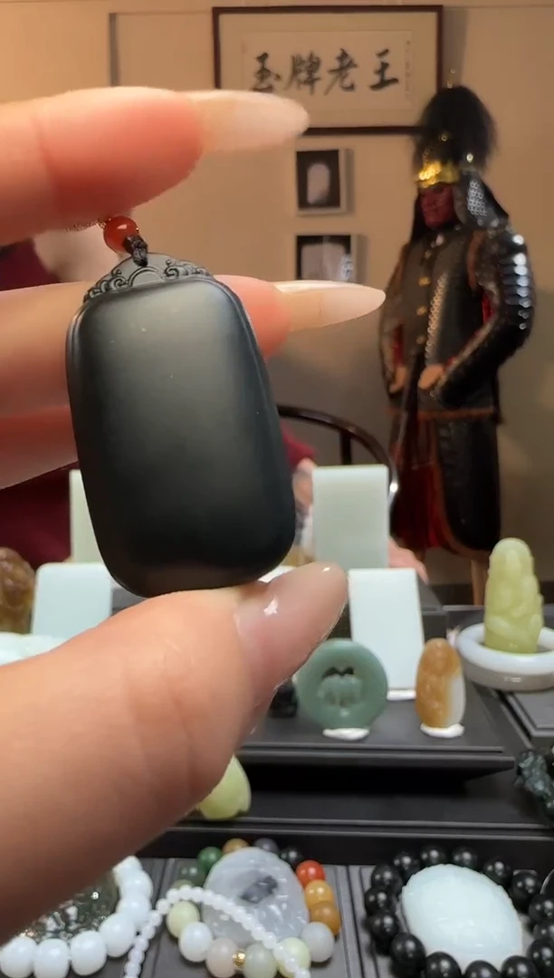 【闪购商品】和田玉青玉无事牌未镶嵌吊坠