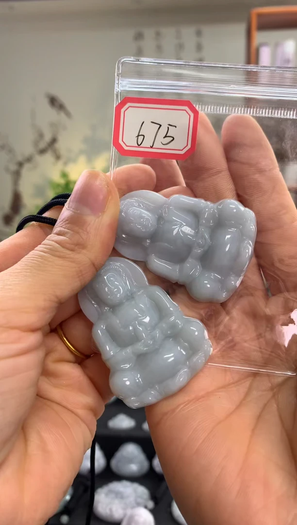 【闪购商品】翡翠颈饰未镶嵌观音675 多样性发一件