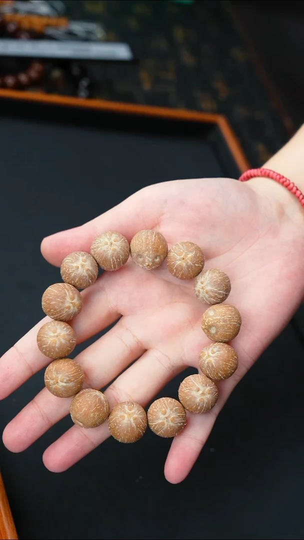 手串紫金鼠油核原皮17+       10671