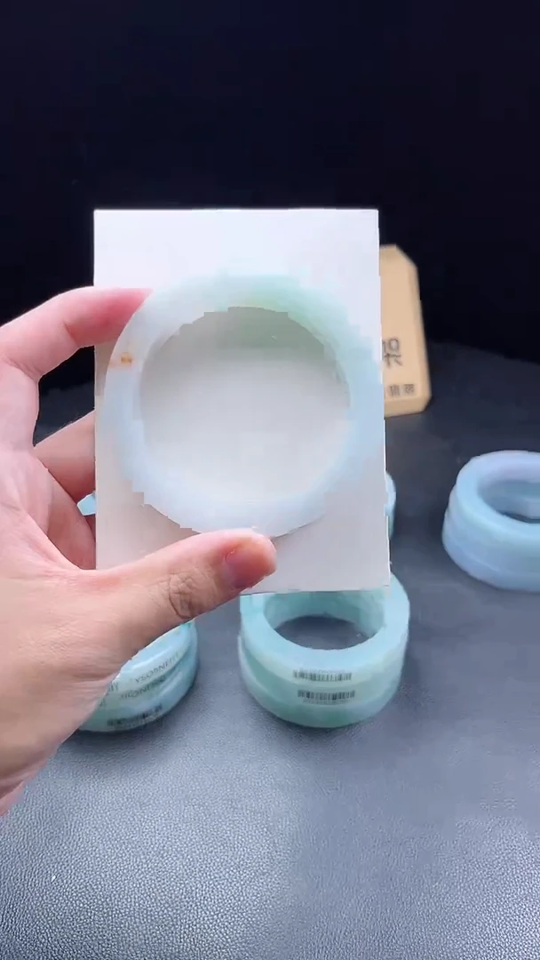 未镶嵌手镯定制翡翠用****9定制