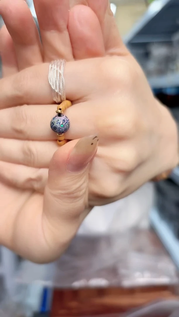 大漆工艺品其他蓝色大漆戒指一个