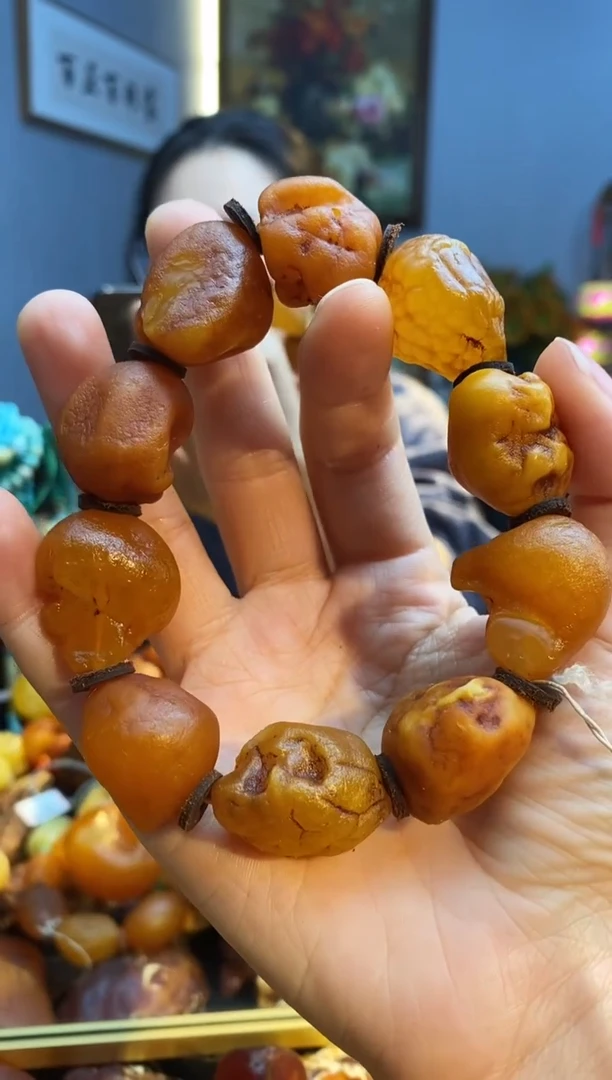 未镶嵌琥珀手串手串