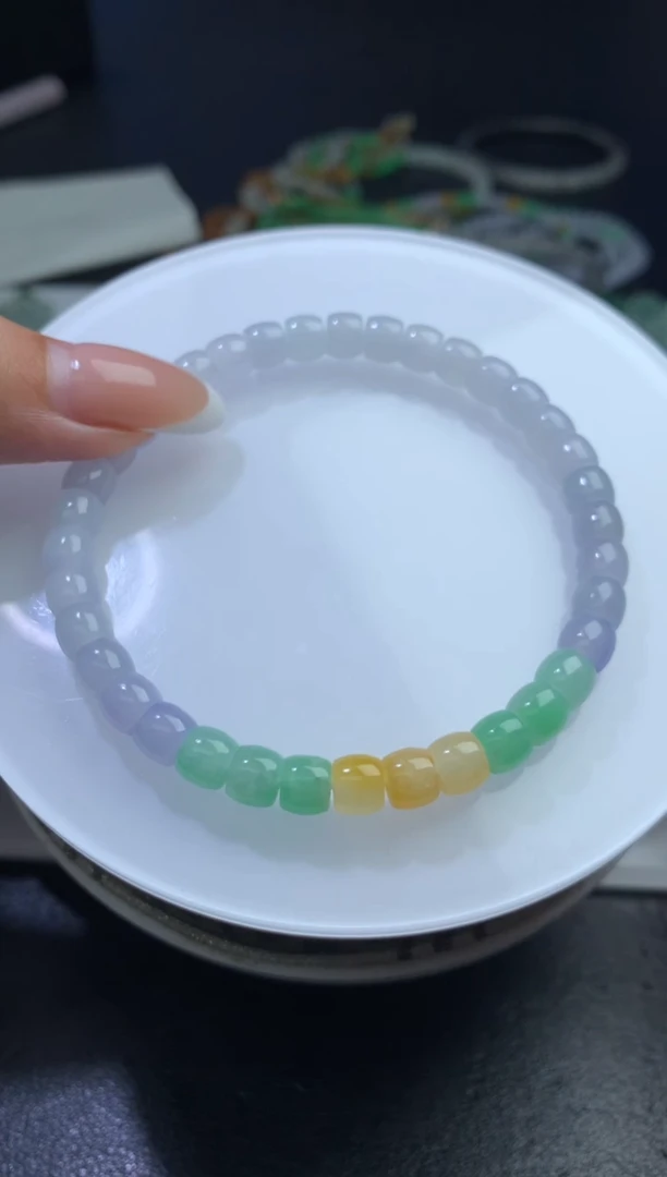 未镶嵌定制翡翠毛货 卡6