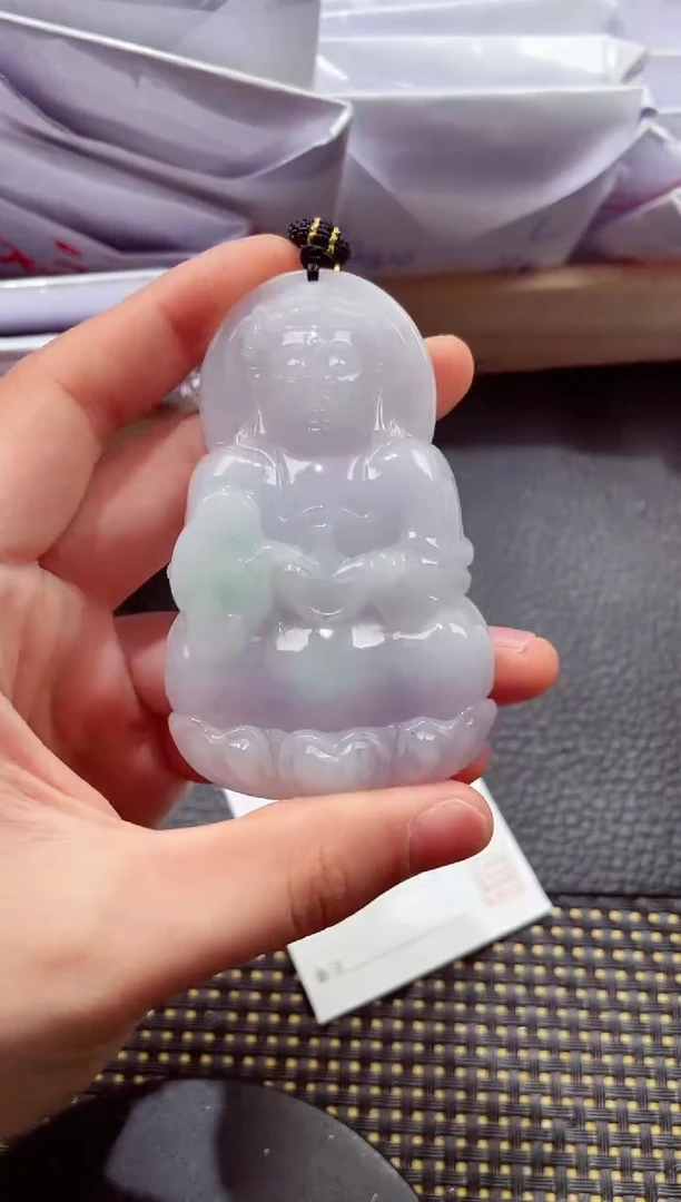 颈饰未镶嵌翡翠 000111