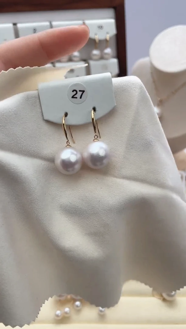 【闪购商品】淡水珍珠耳饰18K金镶嵌1