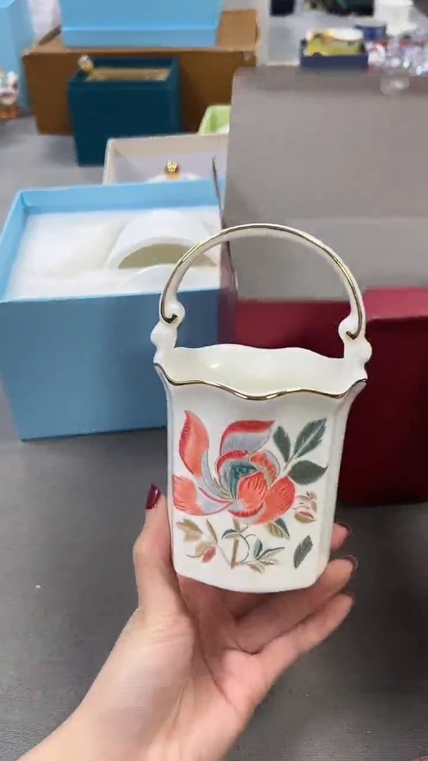 瓷片瓷片新号开播 全场放漏