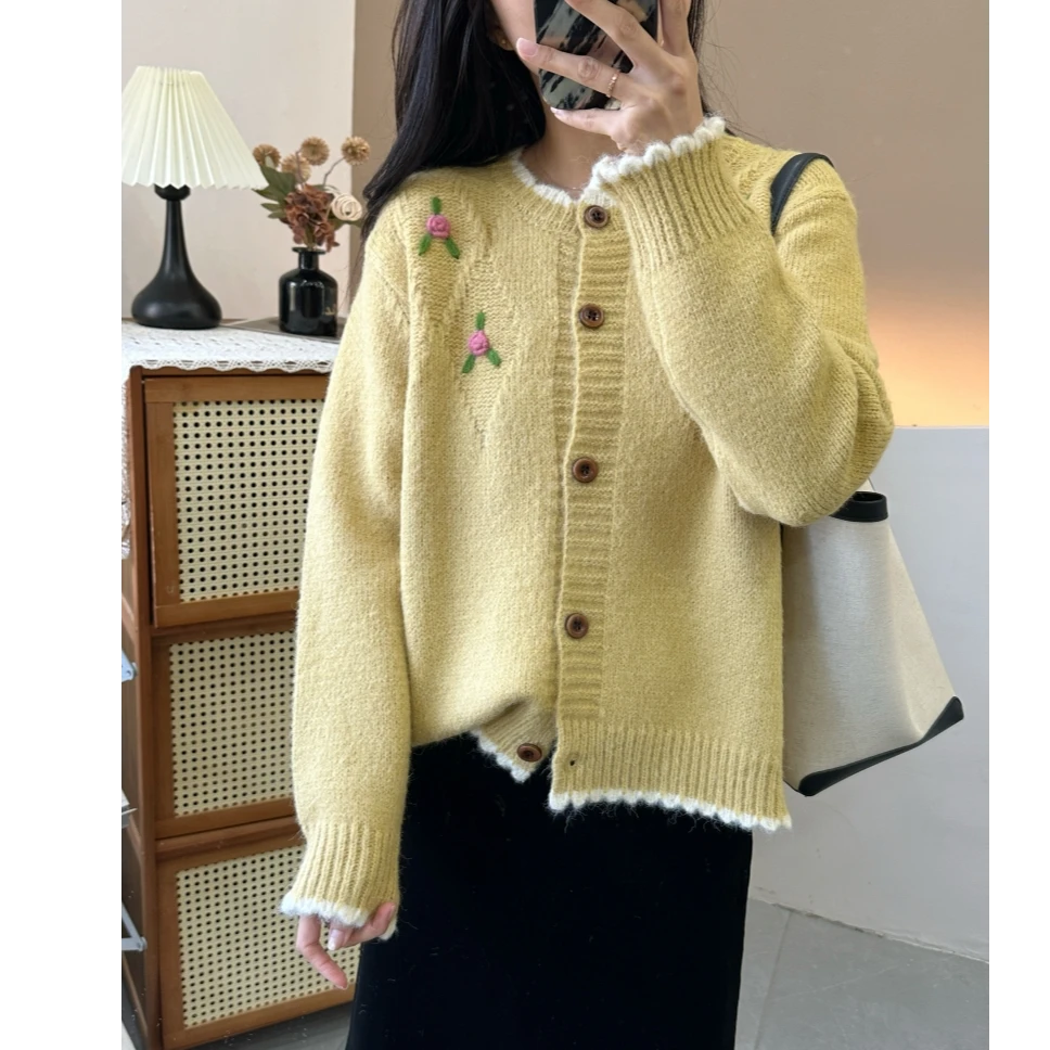 减龄超美手工钩花刺绣花边圆领针织开衫宽松慵懒风秋洋气外套新