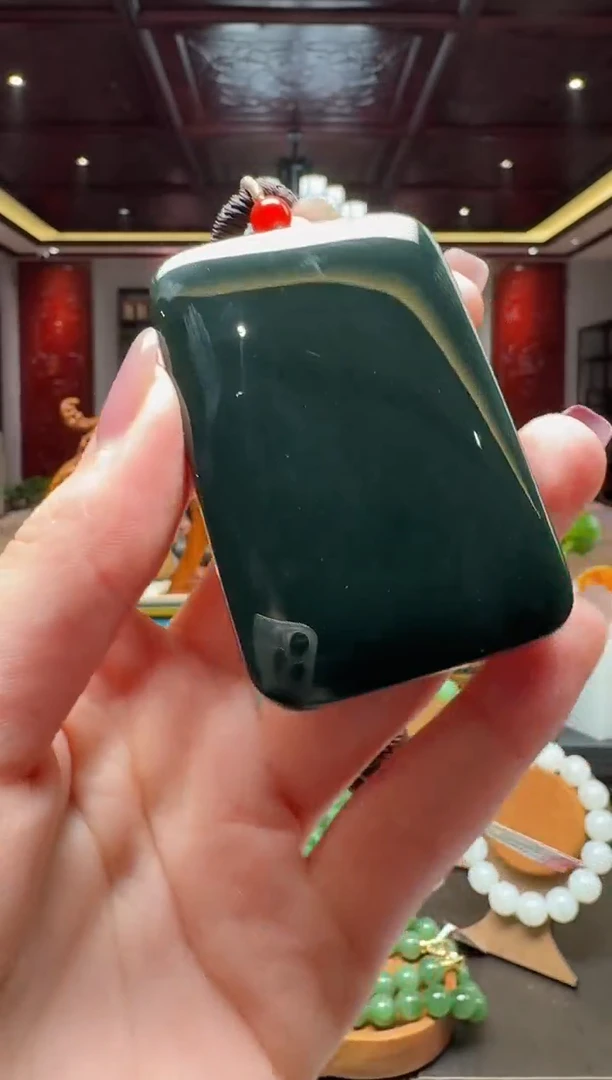 未镶嵌和田玉挂件szq