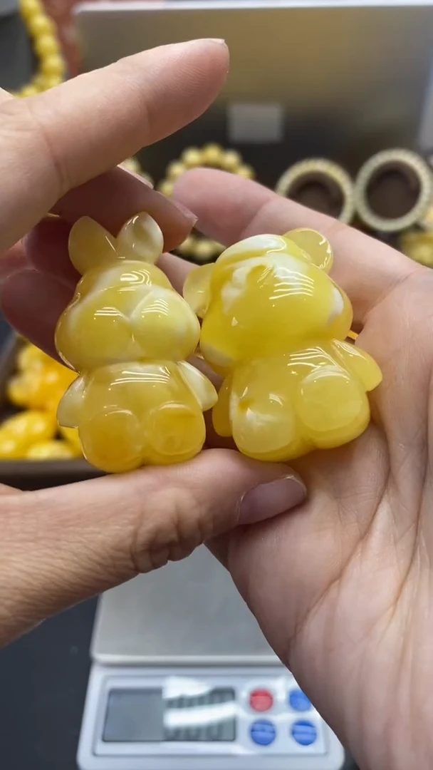 琥珀未镶嵌珠宝奇石?1100（16发2