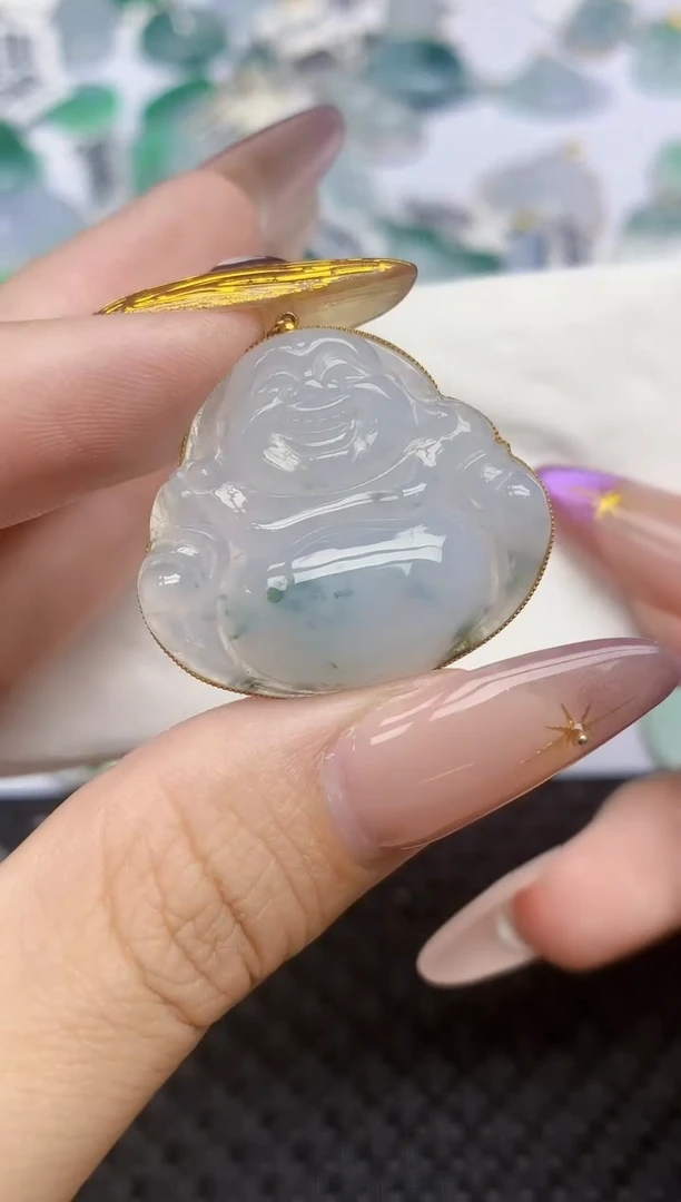 翡翠18K金镶嵌颈饰220   天然翡翠A货  百元以上9米证书费自理