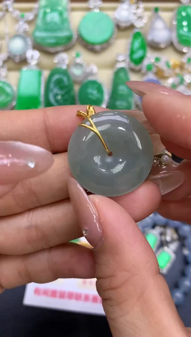 颈饰18K金镶嵌翡翠95-中国好珍宝