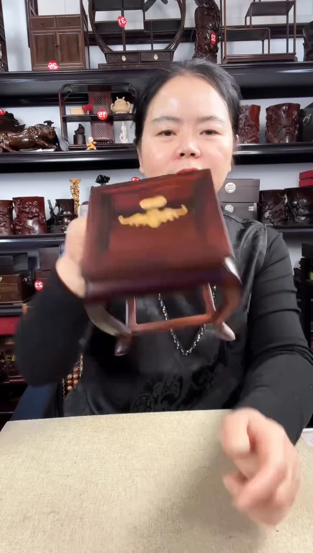 木老李红木工艺品