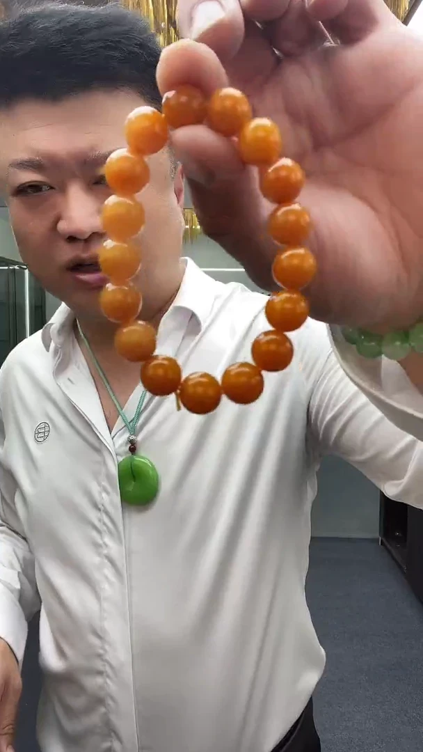 黄色卡12手串多样性发货一件