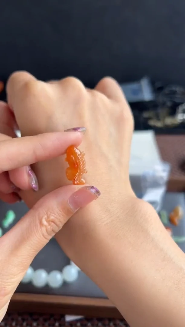 吊坠(不含链)未镶嵌翡翠724买断