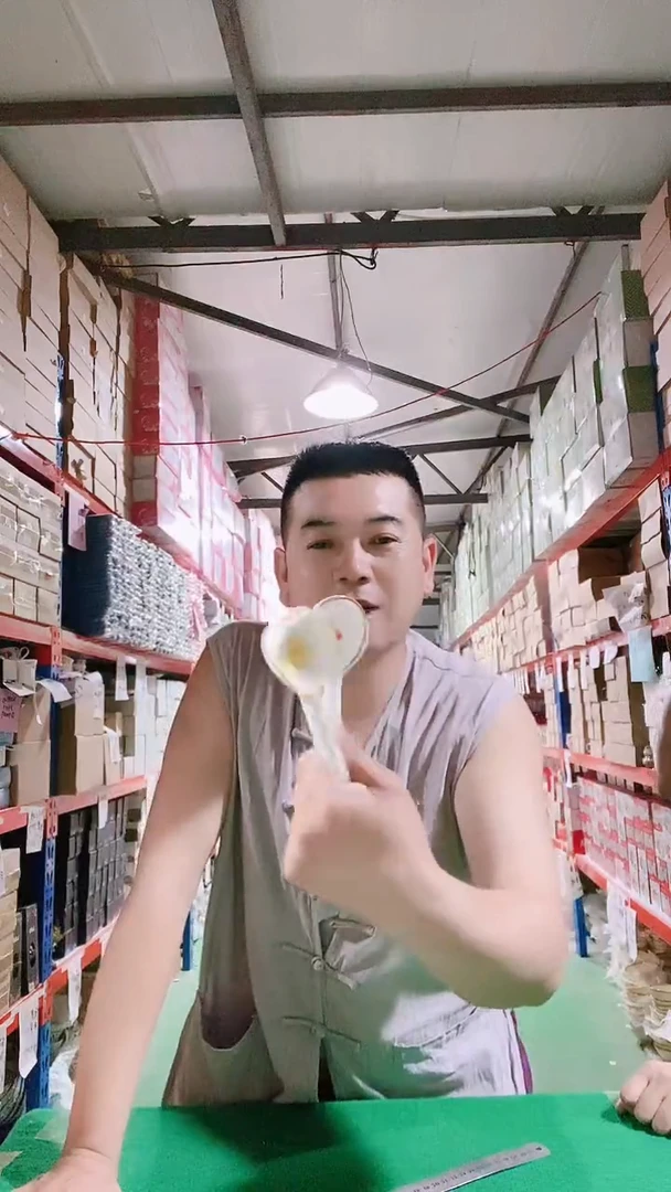 瓷片碗碟好物一件不留@@1