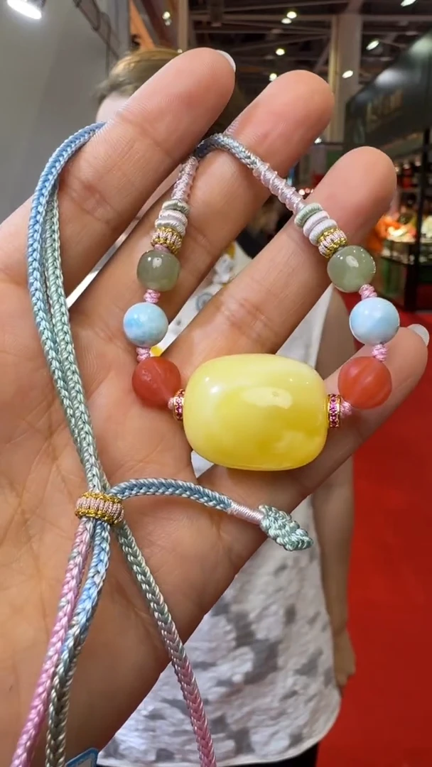 未镶嵌颈饰琥珀杭州珠宝展假一罚十