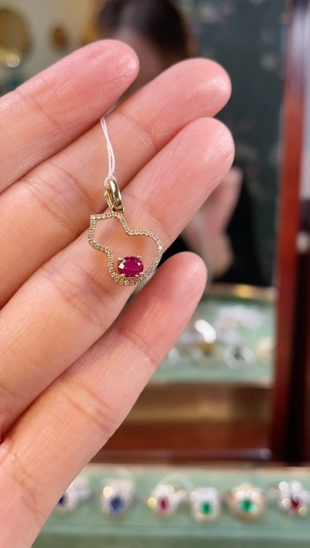 【闪购商品】红宝石吊坠(不含链)18K金镶嵌主石：0.42ct