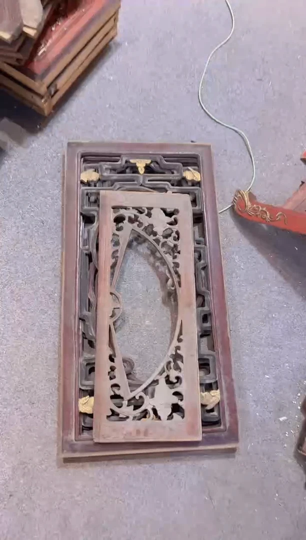 【闪购商品】香樟木老木雕老物件花板