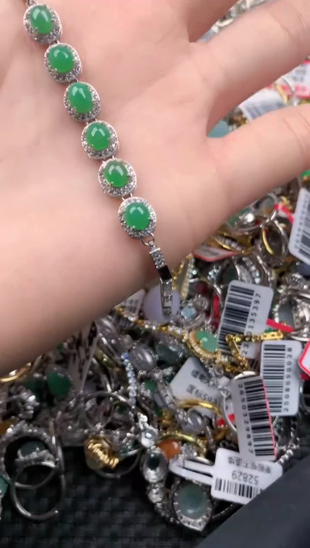 银S925镶嵌戒指翡翠2         1