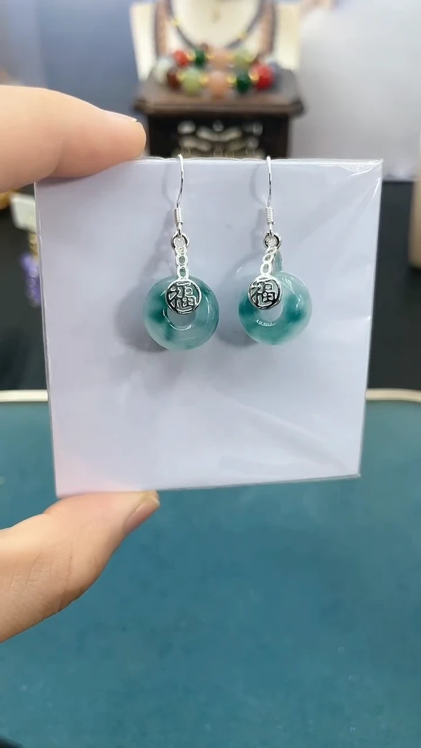 软玉银S925镶嵌耳饰山水轮胎