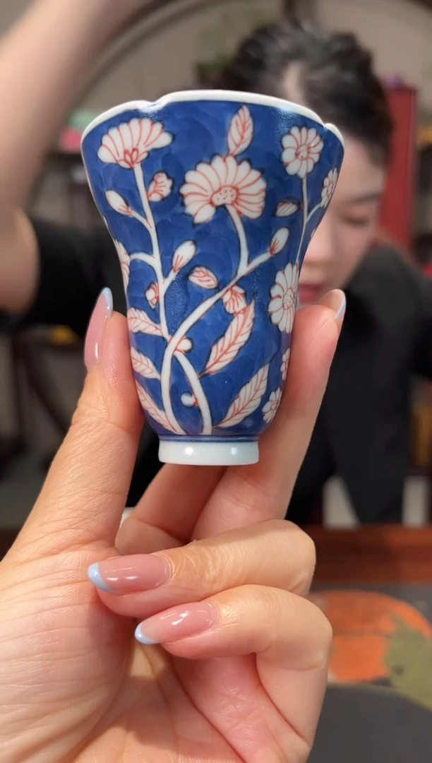 摆件雨溪山房蓝地雏菊花口杯