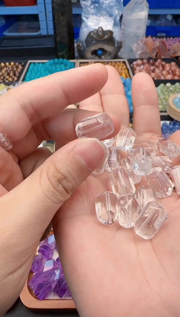 吊坠(不含链)未镶嵌水晶23a多样性随机发/10.25/1个