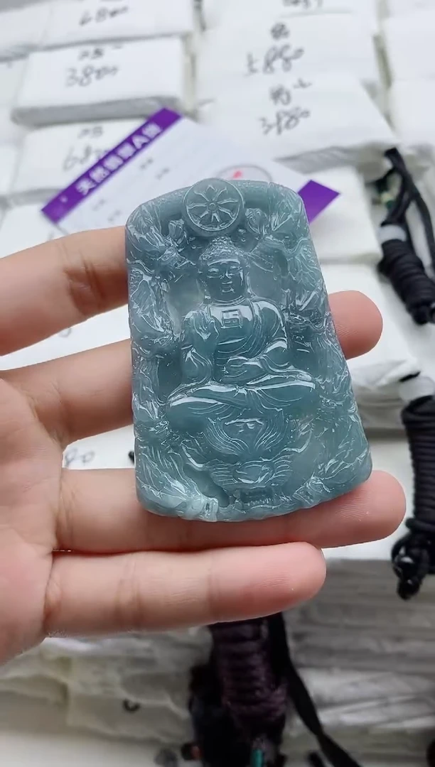颈饰未镶嵌翡翠8