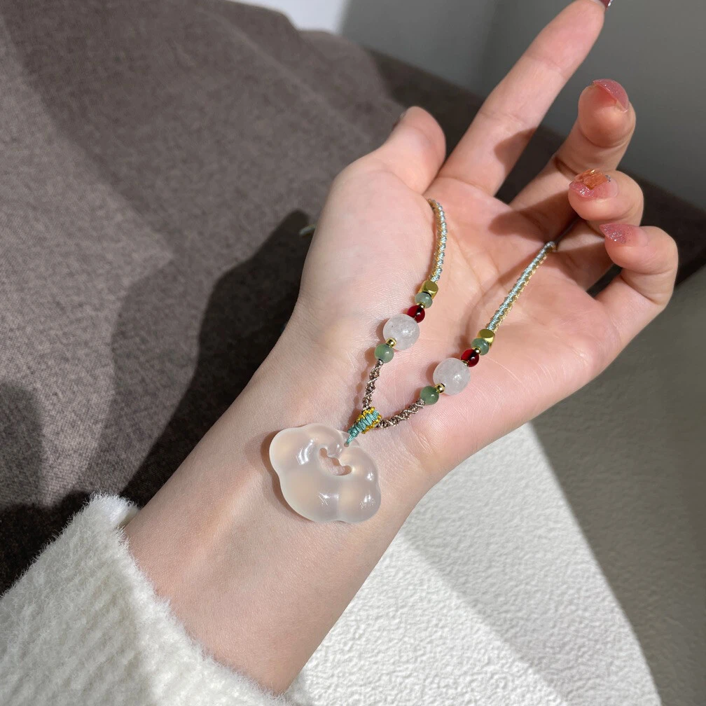 【喜乐安康】原创天然玛瑙玉髓如意祥云锁吊坠高冰透平安锁高冰祥云