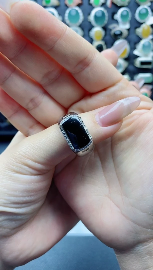 【闪购商品】翡翠戒指银S925镶嵌天然翡翠男戒