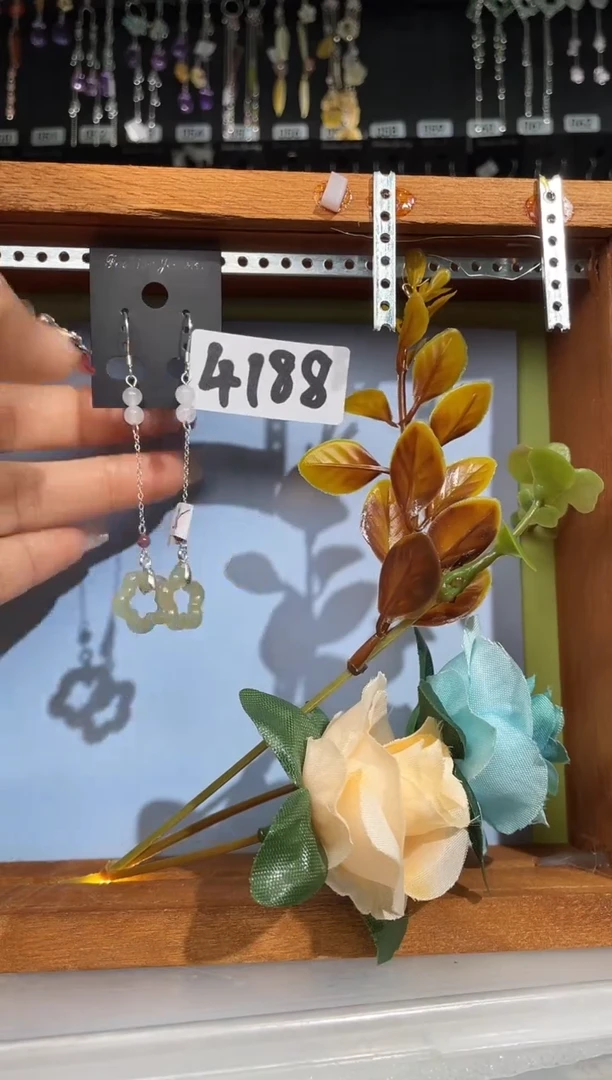 【闪购商品】紫晶耳饰银S925镶嵌喜欢拍