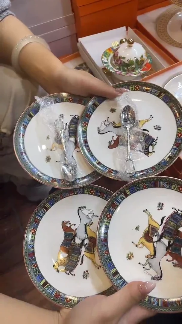 杯鸿辉家品牌瓷器，京东包邮！