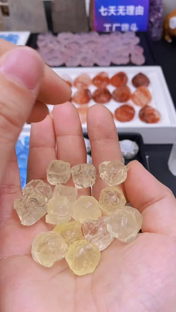 【闪购商品】水晶吊坠(不含链)未镶嵌77a多样性发其一/1.30/1个