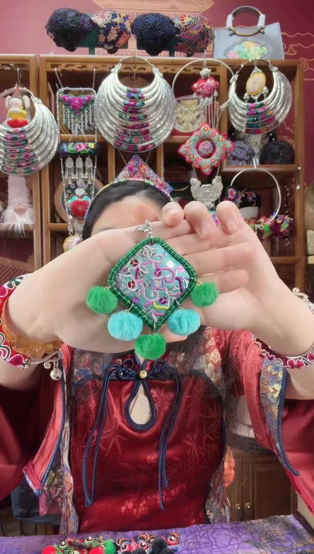 刺绣项链12甜甜家