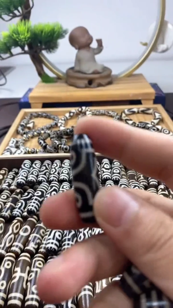 玛瑙/玉髓散珠?****?天珠