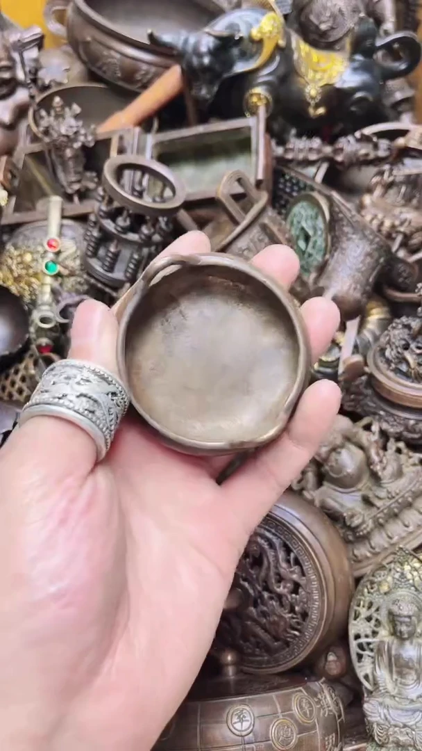 精美铜器  点击下单