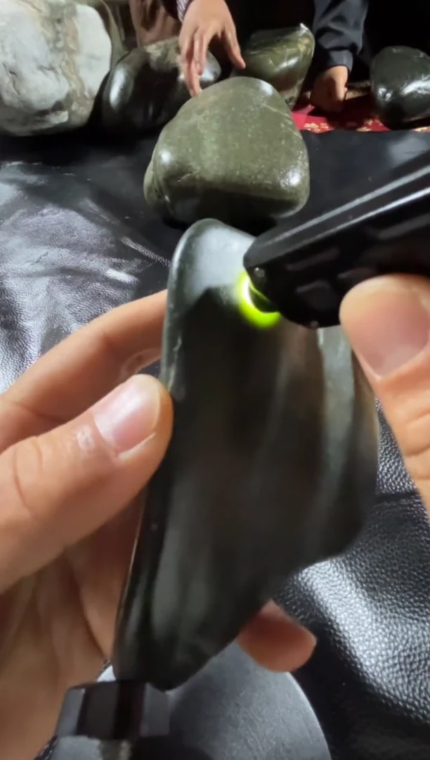 未镶嵌和田玉珠宝半成品88