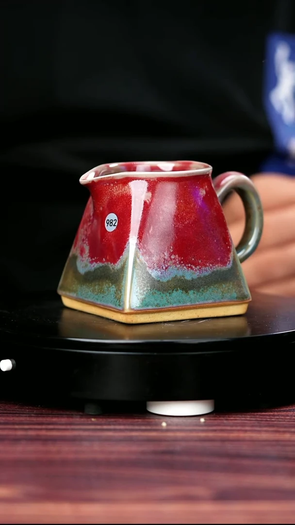 982#李朝斐一级品原矿钧瓷公道杯