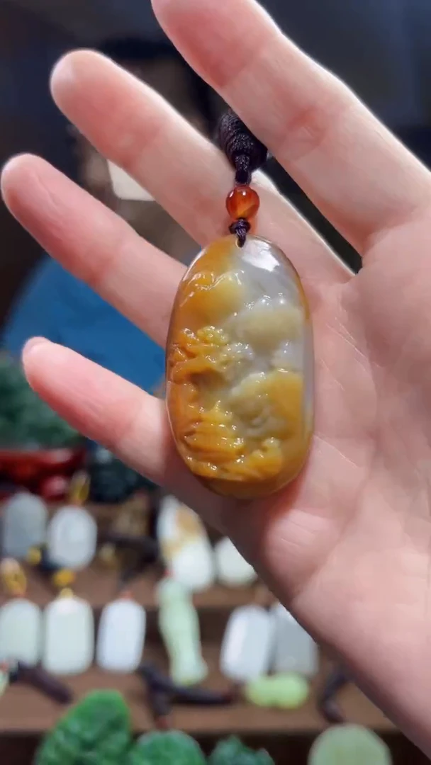 颈饰未镶嵌和田玉·