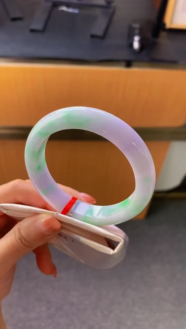 未镶嵌手镯翡翠-C201 圈口55.6