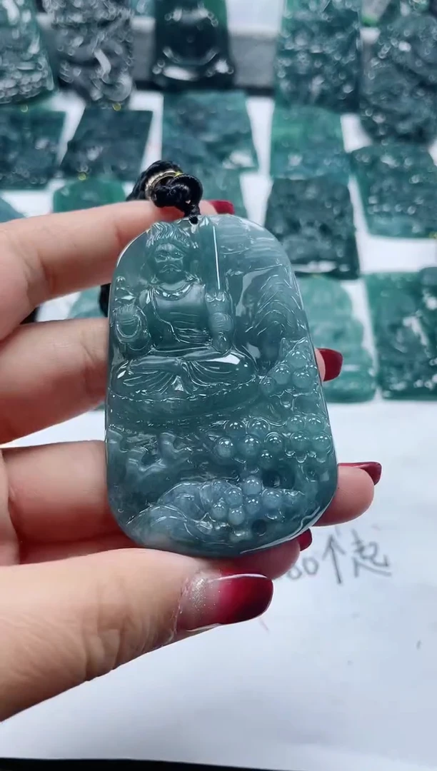 【闪购商品】翡翠颈饰未镶嵌