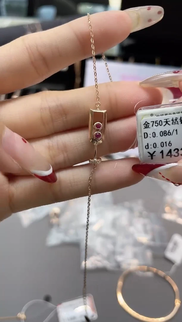 【闪购商品】钻石手链18K金镶嵌剪标签不退不换