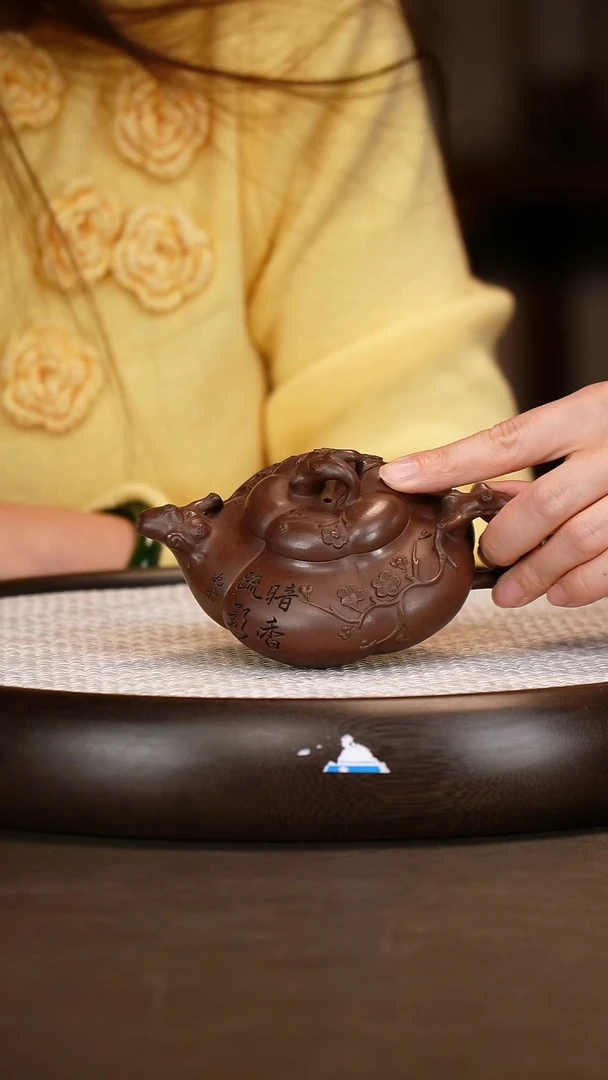 茶壶紫砂【李建秋】紫泥上合梅   250CC