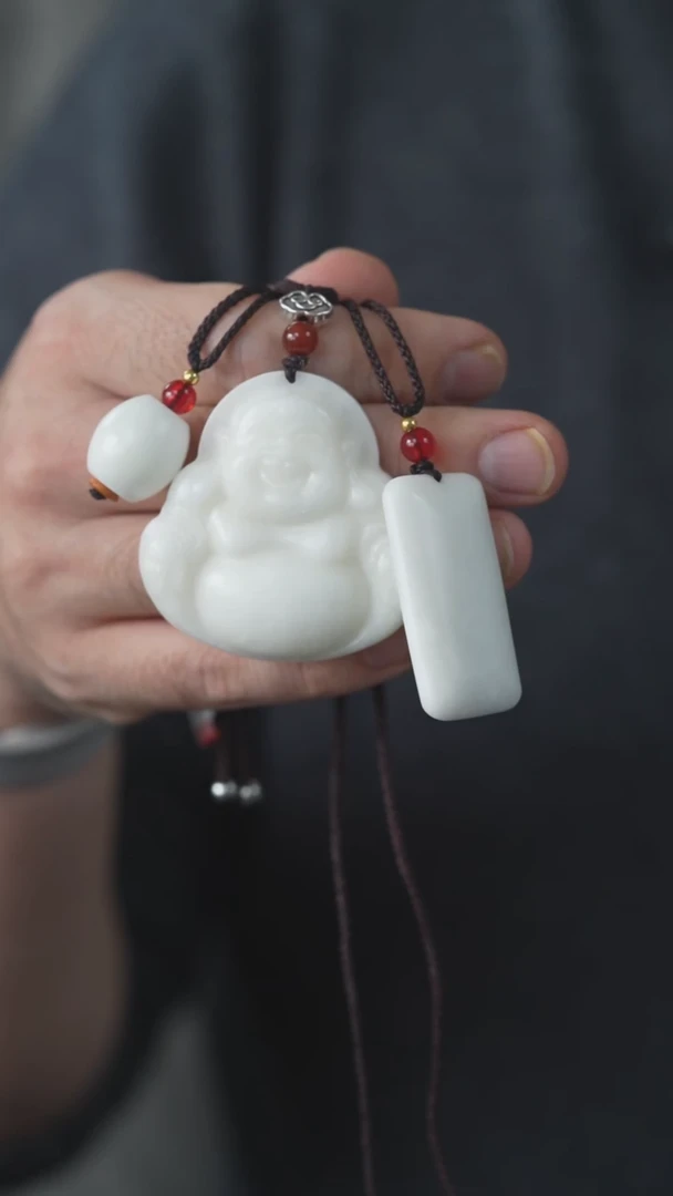 未镶嵌岫玉颈饰佛公 无事牌转转珠