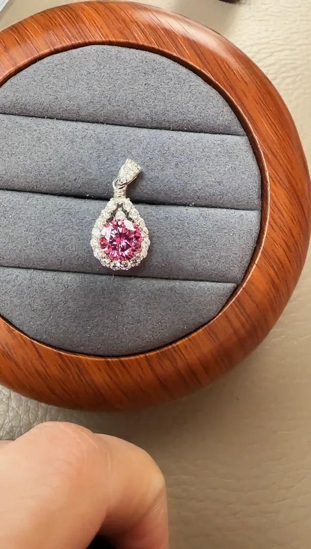 主播定制链接 粉色水滴吊坠