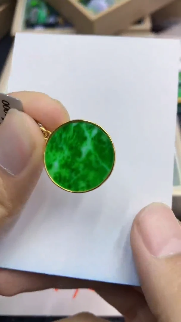 翡翠未镶嵌吊坠(不含链)1