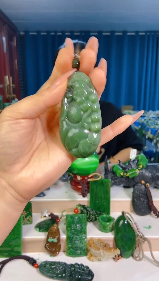 和田玉未镶嵌挂件1