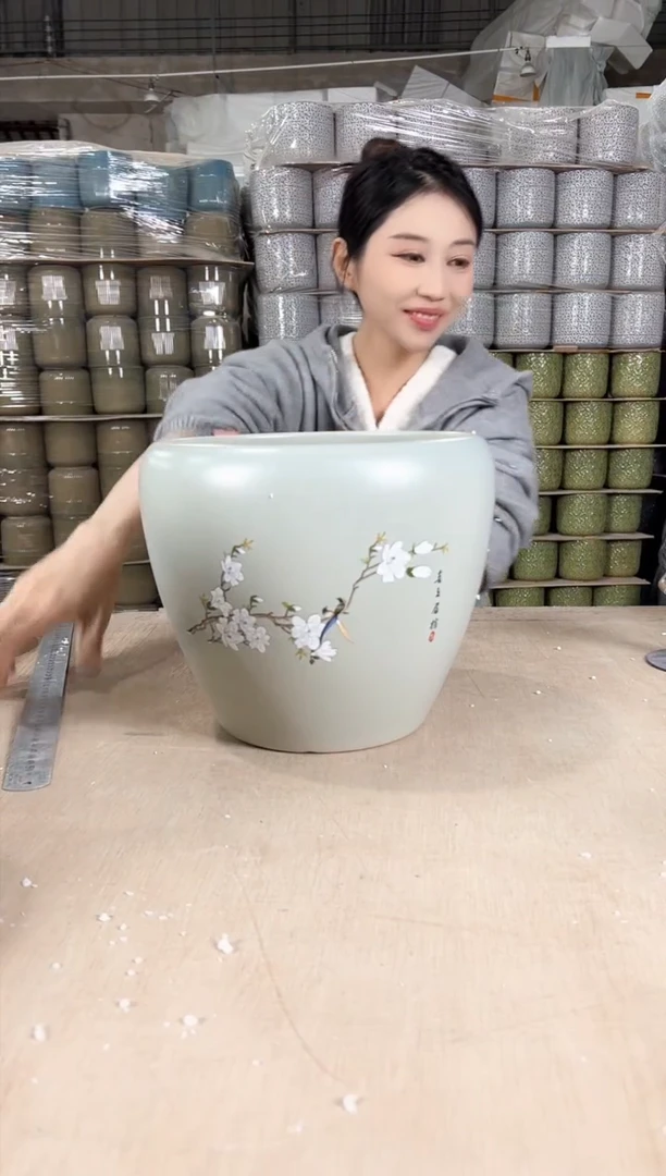 【闪购商品】陶瓷蛋型喜上浅绿大号23x22