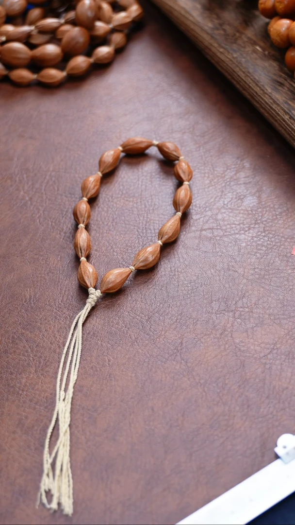 手串橄榄核苏工橄榄核