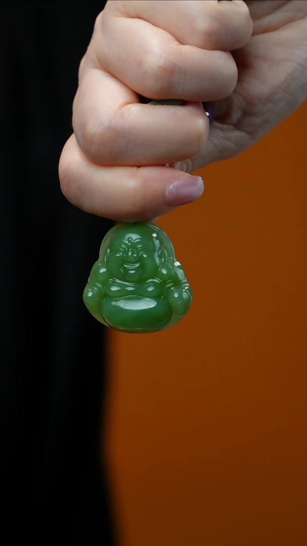 和田玉（碧玉）未镶嵌颈饰碧玉佛公 多样性发其一